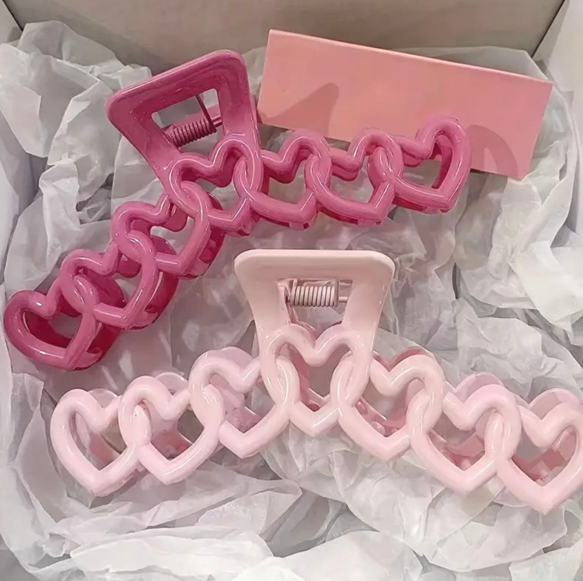 Heart claw clip
